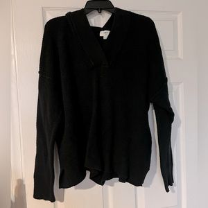 Drop shoulder v neck sweater!